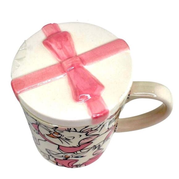 NWT Disney The Aristocats Marie
White Pink Ceramic with pink bow topper lid Mug - Picture 2 of 11